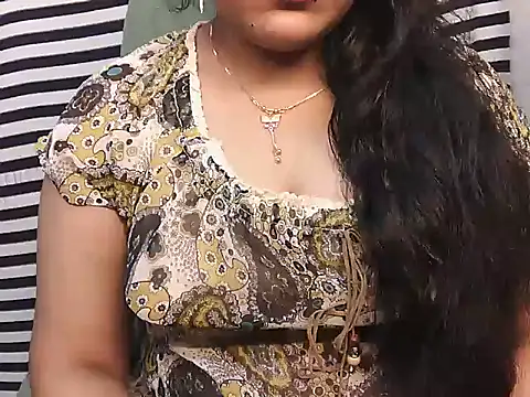 Snapshot of SabrinaNoor chatting on 15, 1, 2025 SabrinaNoor online show from 15, 1, 2025