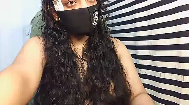Snapshot of SabrinaNoor chatting on 12, 2, 2025 SabrinaNoor online show from 12, 2, 2025