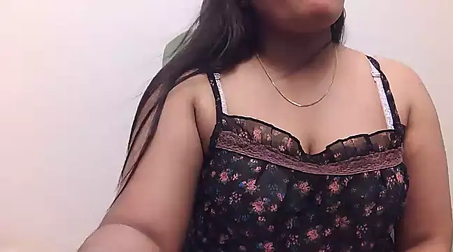 Snapshot of SabrinaNoor chatting on 26, 2, 2025 SabrinaNoor online show from 26, 2, 2025