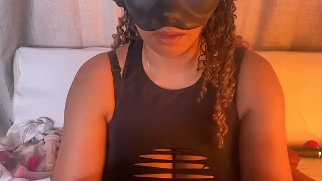 SCARLET-SANTANA online show from 13, 3, 2026