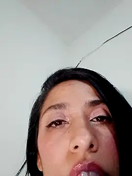Snapshot of chloewildd_ chatting on 30, 12, 2024 chloewildd online show from 30, 12, 2024