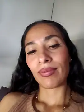 chloewildd  online show from 12, 10, 2025