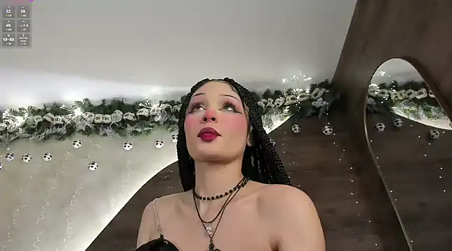 Morgan Hilll  online show from 18, 12, 2024