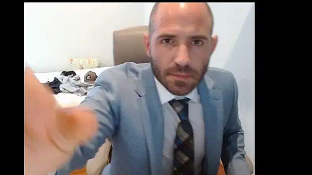 Snapshot of TheNakedPreacher chatting on 14, 11, 2025 TheNakedPreacher online show from 14, 11, 2025