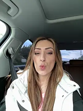 Snapshot of SwissKatyAndy chatting on 19, 5, 2026 SwissKatyAndy online show from 19, 5, 2026