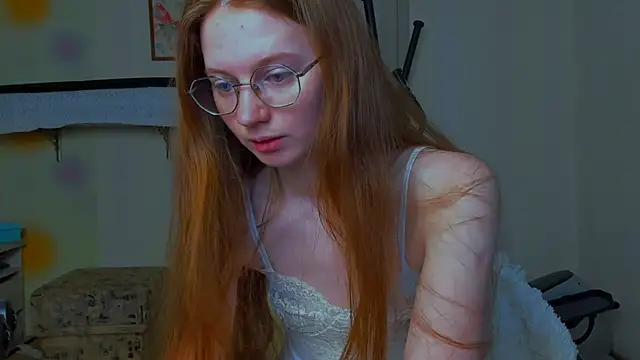 Fire Luna online show from 27, 2, 2026