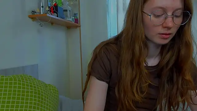 Fire Luna online show from 25, 3, 2026