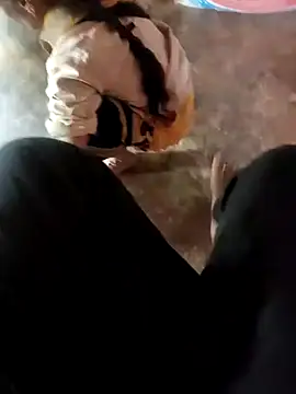 Snapshot of poojaji2024 chatting on 10, 1, 2025 poojaji2024 online show from 10, 1, 2025