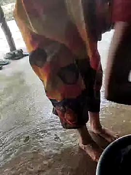 Snapshot of poojaji2024 chatting on 15, 1, 2025 poojaji2024 online show from 15, 1, 2025