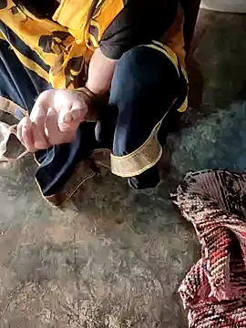 Snapshot of poojaji2024 chatting on 21, 1, 2025 poojaji2024 online show from 21, 1, 2025