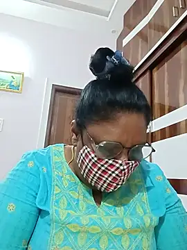Snapshot of Pushpavathi_78 chatting on 7, 3, 2025 Pushpavathi 78 online show from 7, 3, 2025