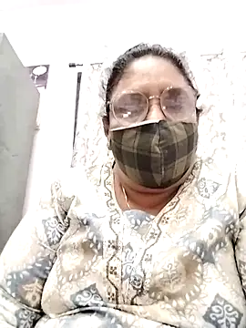 Snapshot of Pushpavathi_78 chatting on 11, 9, 2025 Pushpavathi 78 online show from 11, 9, 2025