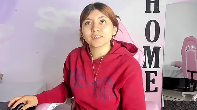 carolayrosse online show from 18, 3, 2025