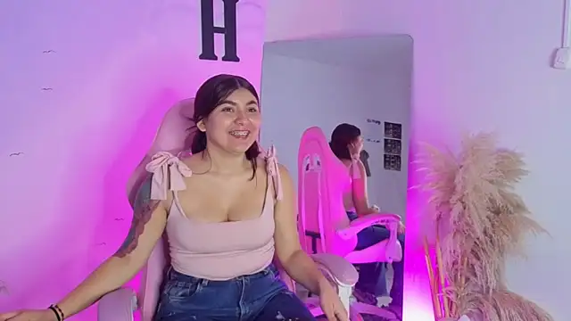 carolayrosse online show from 23, 9, 2025