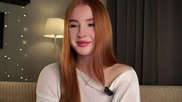 Snapshot of DawnAcreman chatting on 8, 2, 2025 DawnAcreman online show from 8, 2, 2025