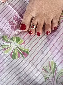 lakey91girl online show from 7, 4, 2026