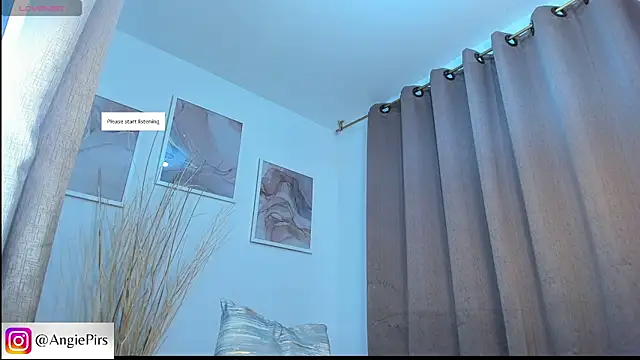 Snapshot of Angie_Pirss chatting on 5, 12, 2024 Angie Pirss online show from 5, 12, 2024