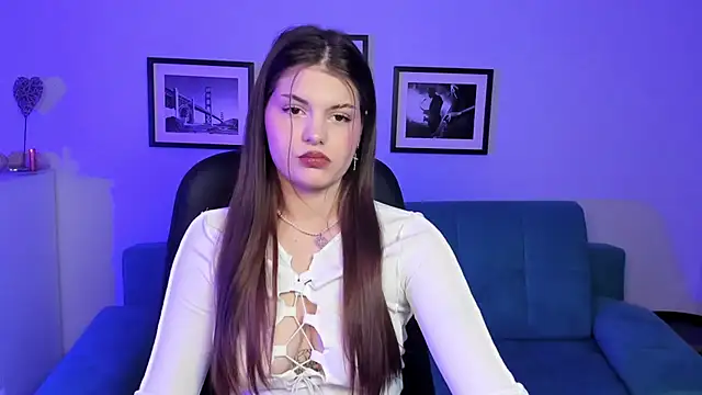 AdeliaKiss online show from 14, 1, 2025