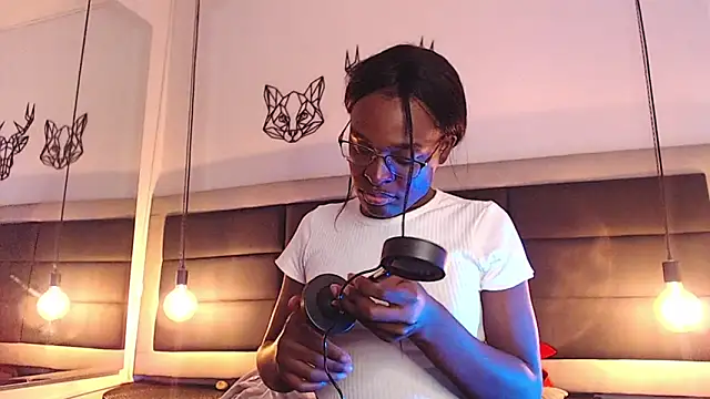 candy lovee69 online show from 27, 3, 2026