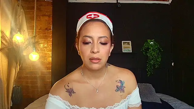 Snapshot of sahra_taylor_ chatting on 3, 6, 2026 sahra taylor online show from 3, 6, 2026
