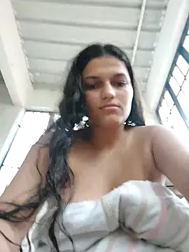 girl milk1 online show from 25, 2, 2025