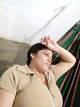 girl milk1 online show from 30, 9, 2025