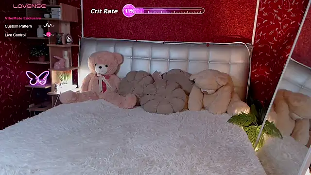 AuroraAksnesss online show from 18, 4, 2026