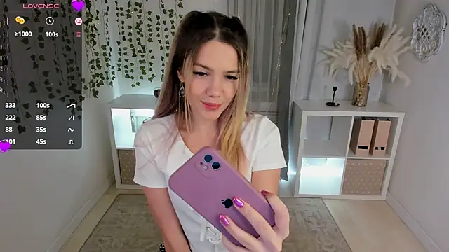 sweetty ashley online show from 7, 12, 2024