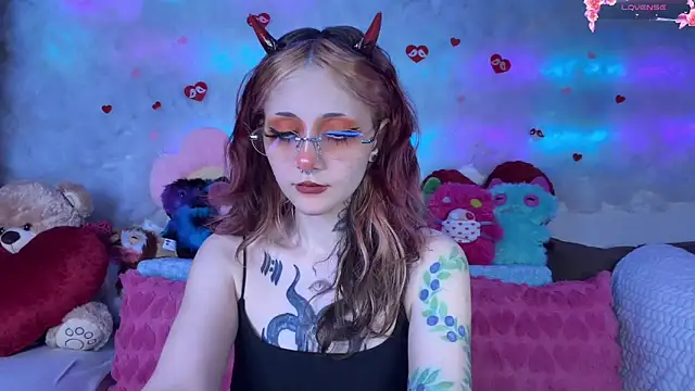 Snapshot of _Devill_Baby chatting on 4, 3, 2026 Devill Baby online show from 4, 3, 2026