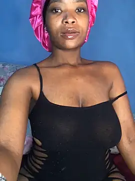Snapshot of NunuBerry16 chatting on 15, 12, 2024 NunuBerry16 online show from 15, 12, 2024