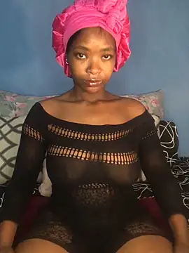 Snapshot of NunuBerry16 chatting on 17, 12, 2024 NunuBerry16 online show from 17, 12, 2024