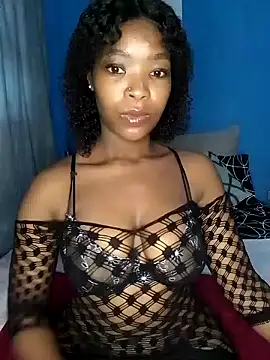 Snapshot of NunuBerry16 chatting on 7, 2, 2025 NunuBerry16 online show from 7, 2, 2025