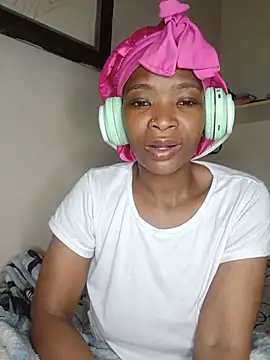 NunuBerry16 online show from 13, 7, 2026