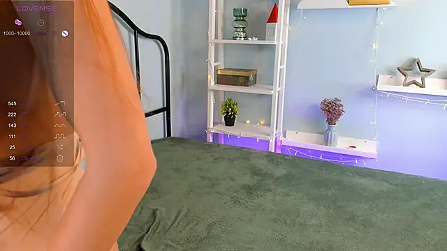 GeorginaCurvin online show from 2, 2, 2025