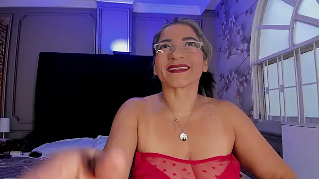 Snapshot of mature_bigass__ chatting on 3, 2, 2025 mature bigass online show from 3, 2, 2025