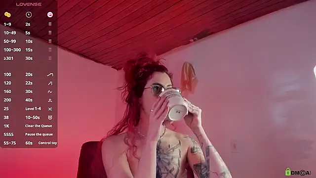 Borbala Iggy online show from 14, 12, 2024