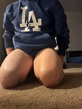 Snapshot of cutemodal33 chatting on 8, 2, 2025 cutemodal33 online show from 8, 2, 2025