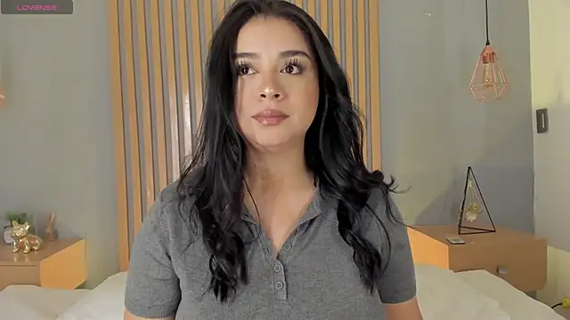 Snapshot of mary_suarez chatting on 24, 1, 2025 mary suarez online show from 24, 1, 2025