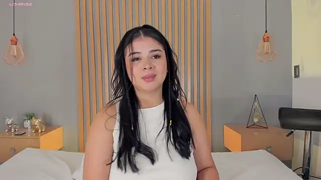 Snapshot of mary_suarez chatting on 7, 2, 2025 mary suarez online show from 7, 2, 2025