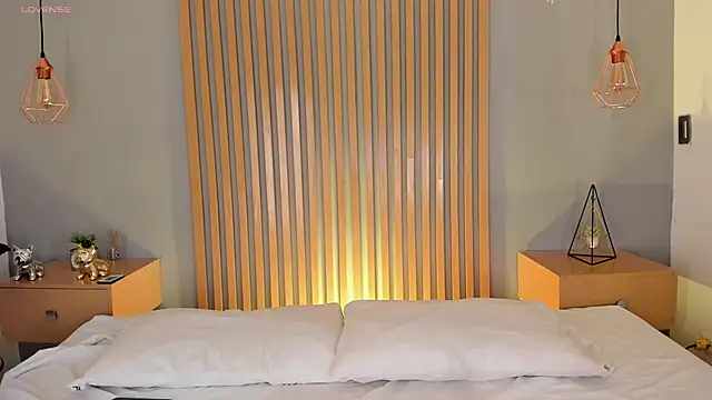 Snapshot of mary_suarez chatting on 18, 2, 2025 mary suarez online show from 18, 2, 2025