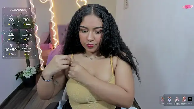 Snapshot of kendra_tay chatting on 6, 2, 2025 kendra tay online show from 6, 2, 2025