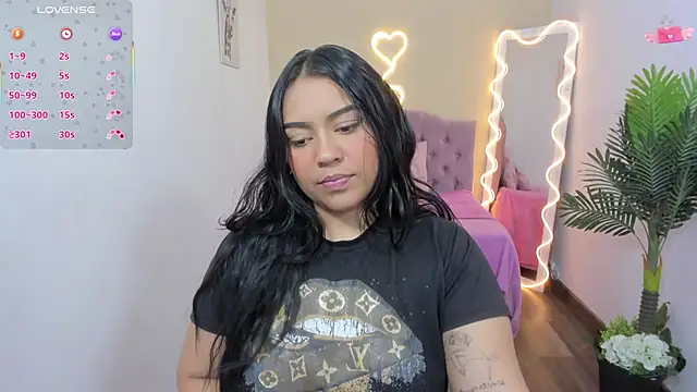 Snapshot of kendra_tay chatting on 13, 2, 2025 kendra tay online show from 13, 2, 2025