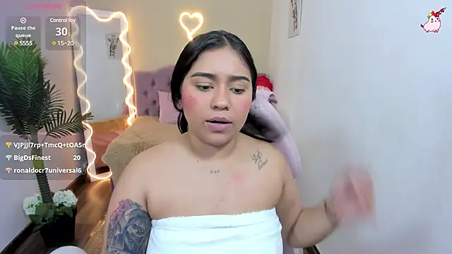 Snapshot of kendra_tay chatting on 3, 3, 2025 kendra tay online show from 3, 3, 2025