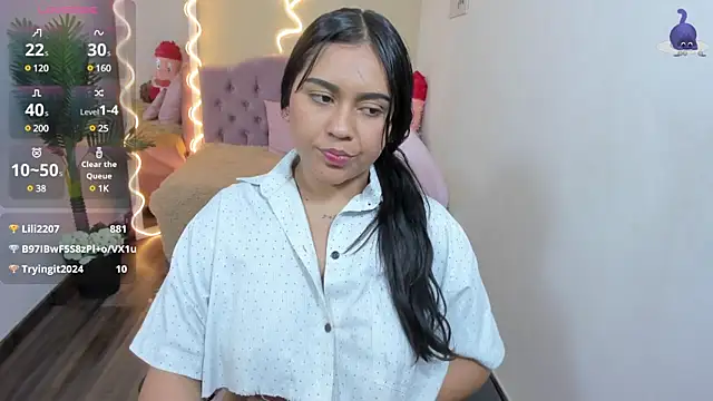 Snapshot of kendra_tay chatting on 5, 3, 2025 kendra tay online show from 5, 3, 2025