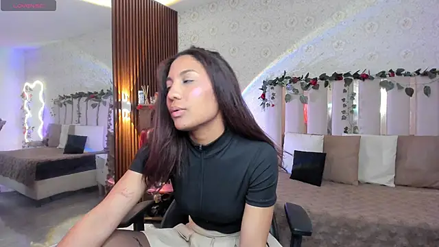 Snapshot of Daphnne_tay chatting on 14, 2, 2026 Daphnne tay online show from 14, 2, 2026