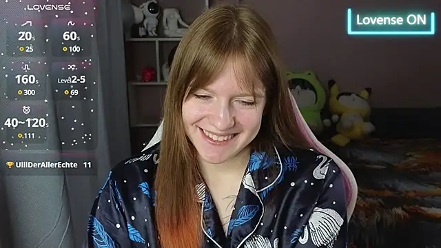 CassieJuice69 online show from 17, 2, 2025