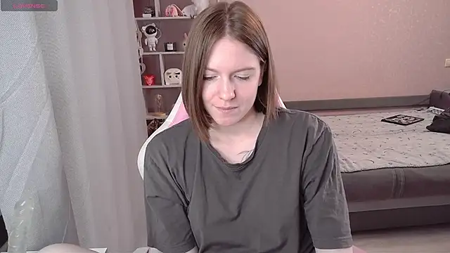 CassieJuice69 online show from 24, 10, 2025