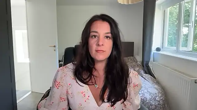 flatwhite0 online show from 29, 7, 2026