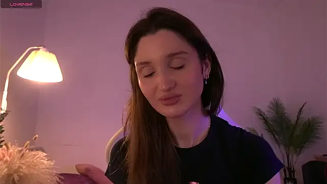 tender babyy online show from 18, 12, 2025