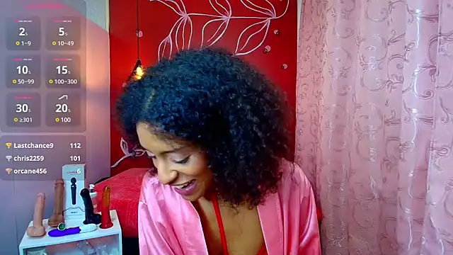 Zia Green online show from 14, 3, 2025